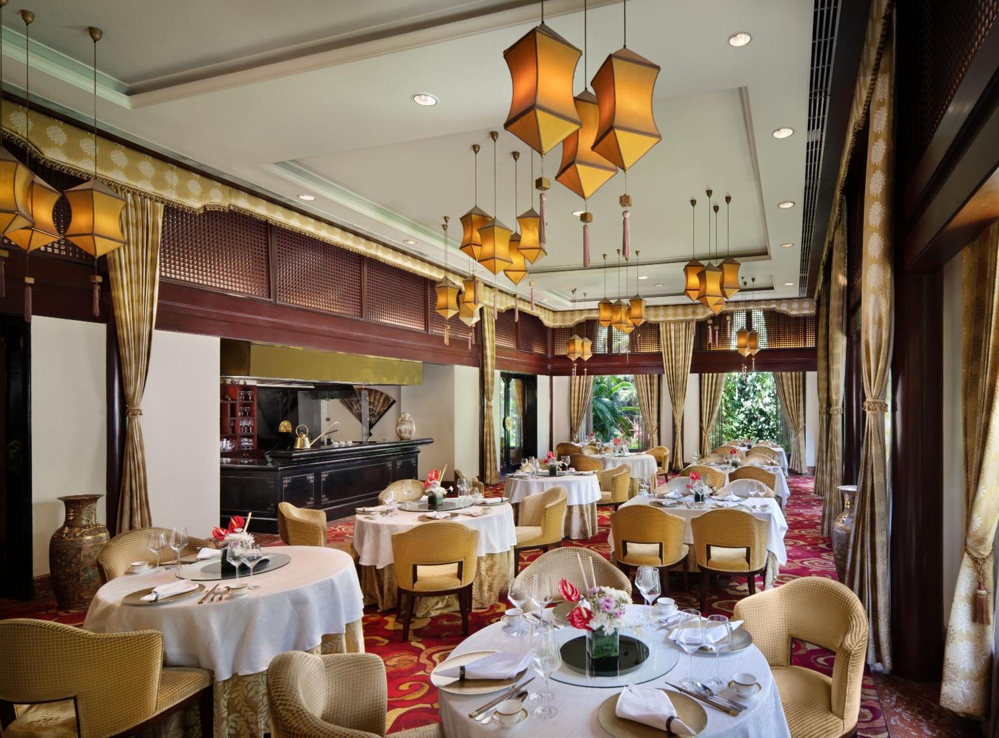 Hotel Taj Krishna Hyderabad Exterior foto The restaurant